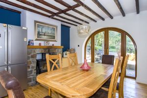 Photo 28- click for photo gallery